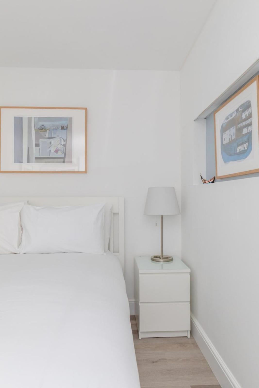 Apartment Sleek & Well-connected Flat Archway! London