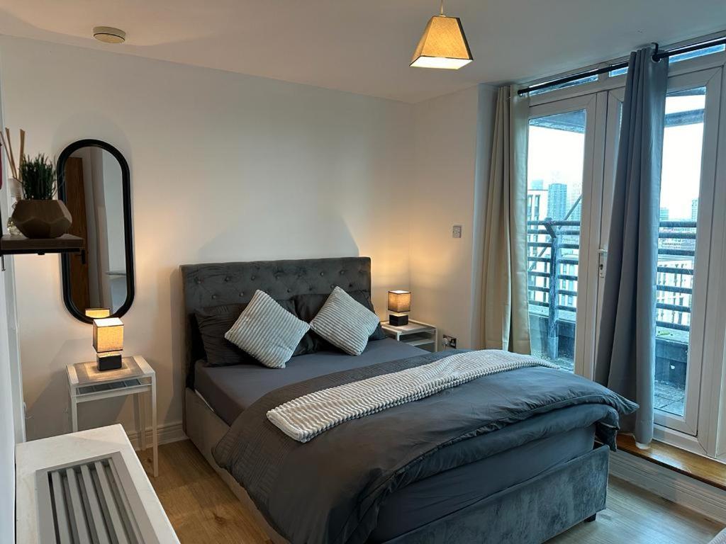 Cosy Views Apartment *