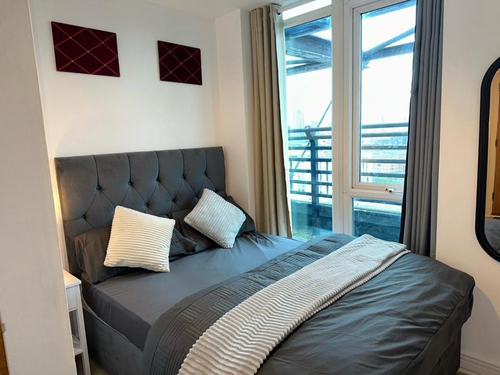 Cosy Views * London