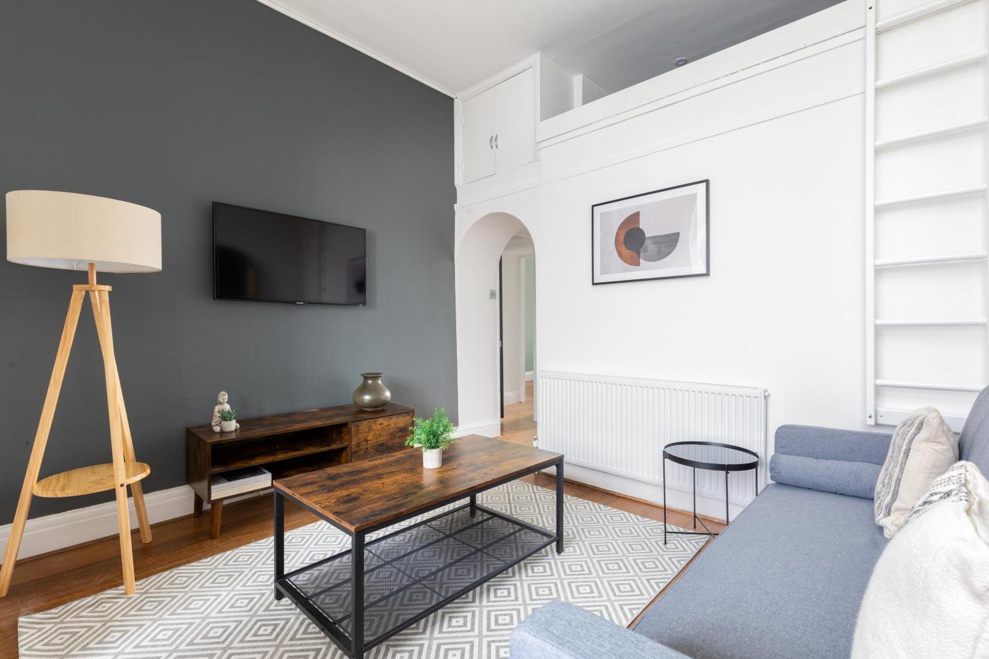 The Primrose Hill Flat * London