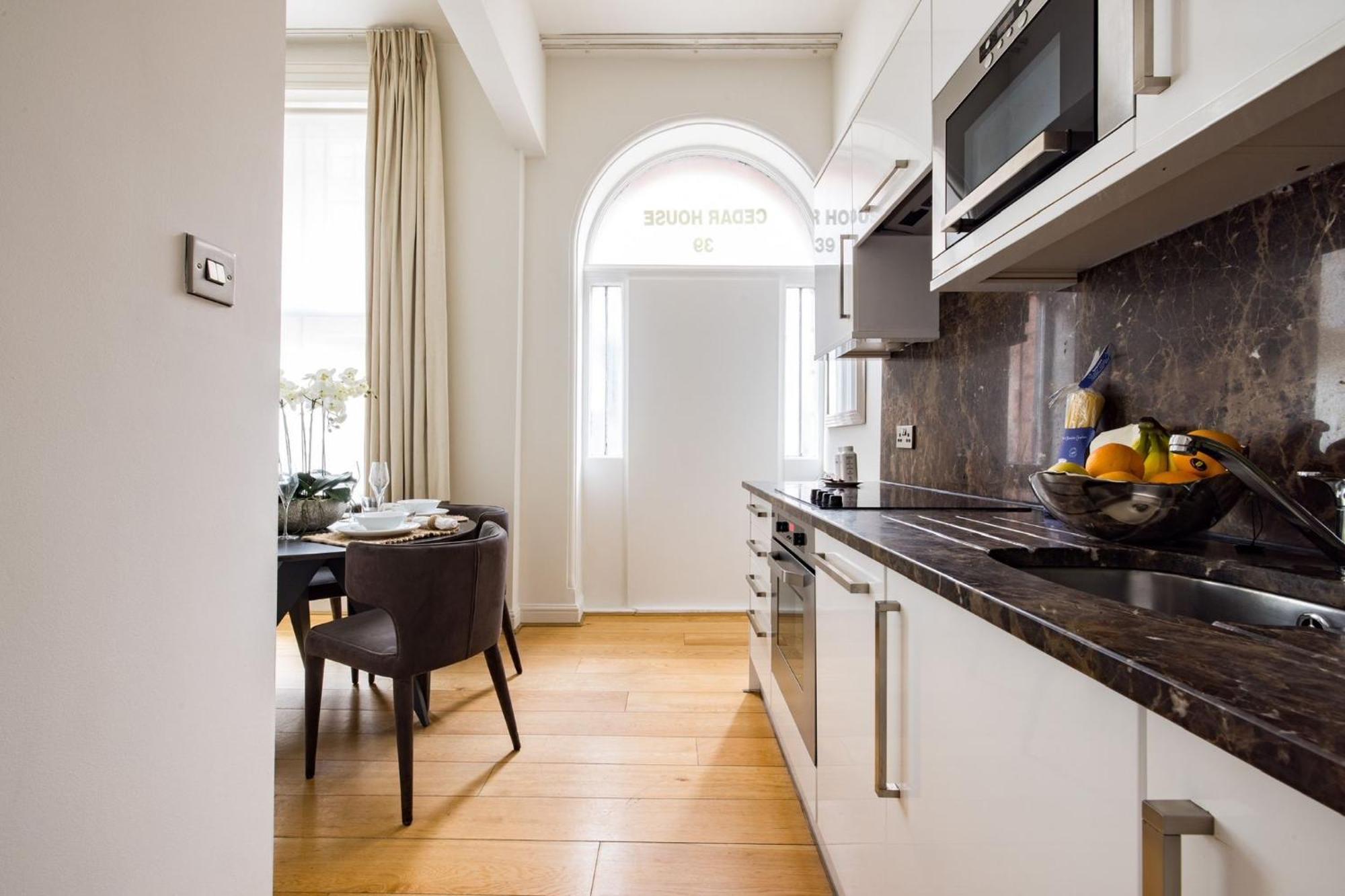 Marylebone Luxury 2 Bed Apartment *