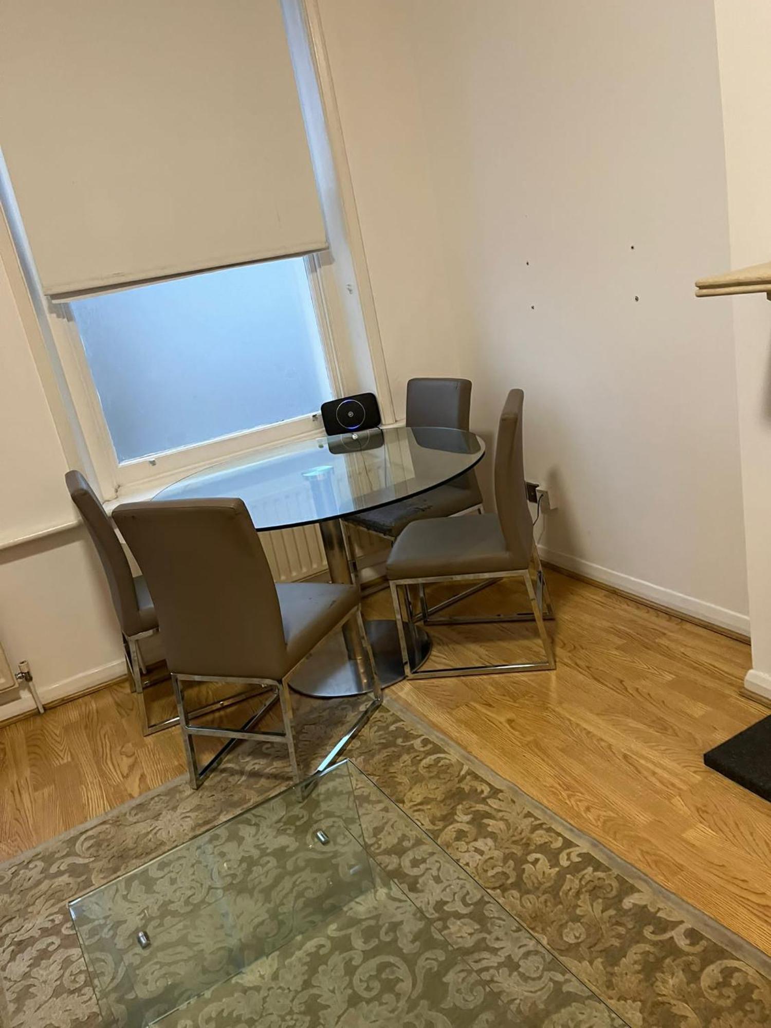 Minutes From Hammersmith And Kensington 2 Apartamento Londres