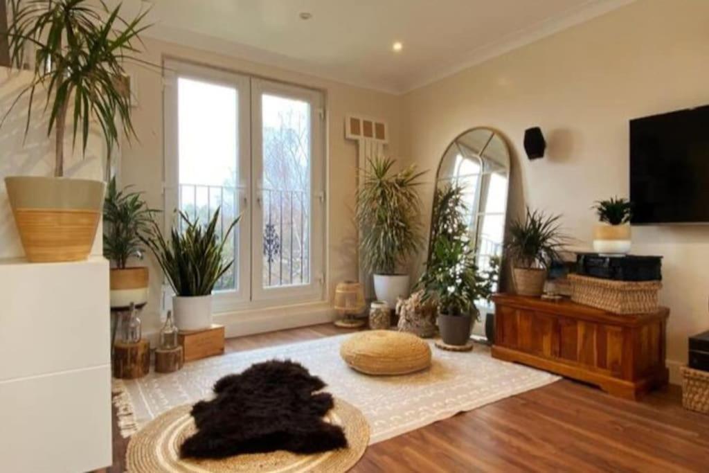 Luxury 4 Bed 2 Bath House With Garden Near Wimbledon Casa de férias Londres