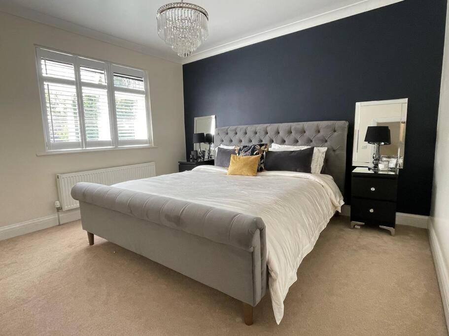 Luxury 4 Bed 2 Bath House With Garden Near Wimbledon * Londres