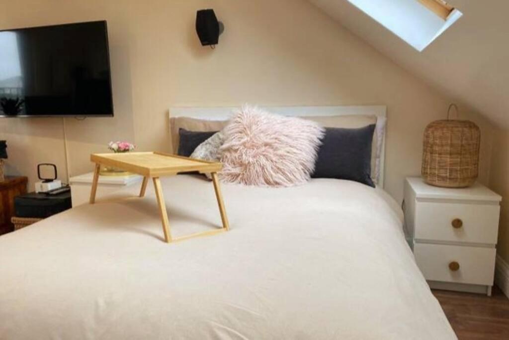 Luxury 4 Bed 2 Bath House With Garden Near Wimbledon Casa de férias