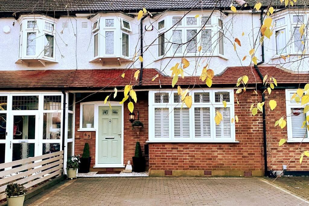 Casa de férias Luxury 4 Bed 2 Bath House With Garden Near Wimbledon Londres