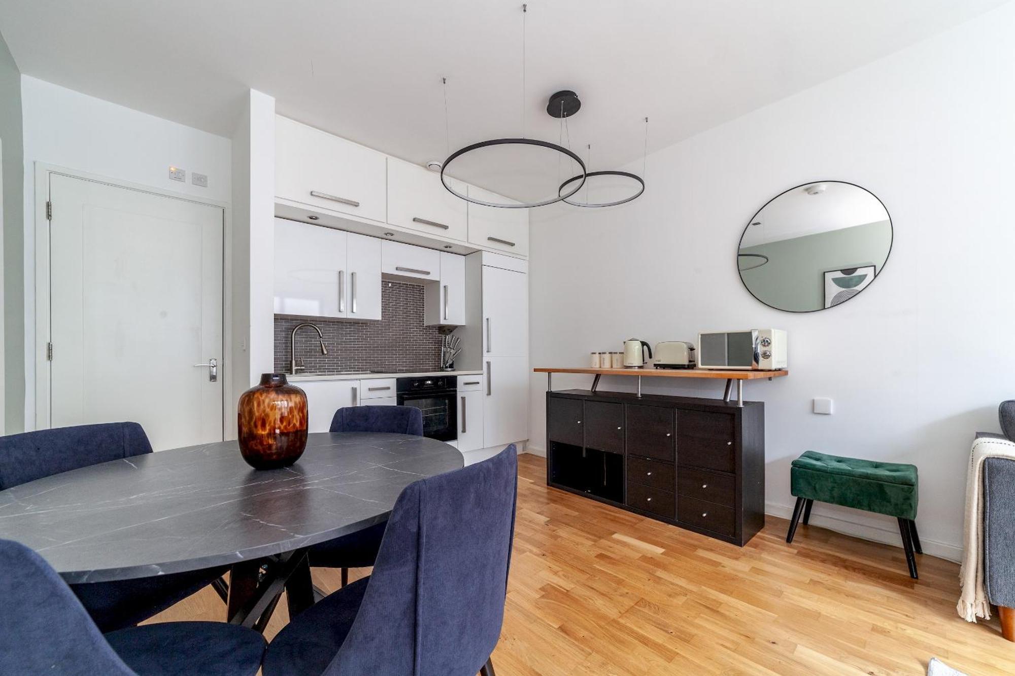 The Camden Collection - Tbu Apartment