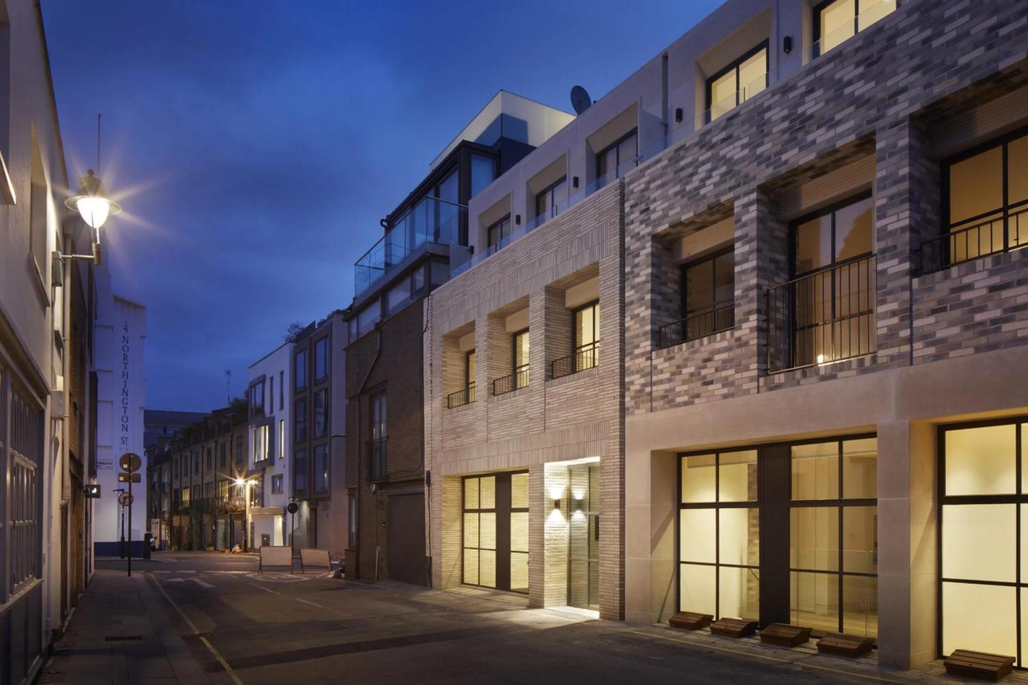 Be - The Bloomsbury Residences Apartment *