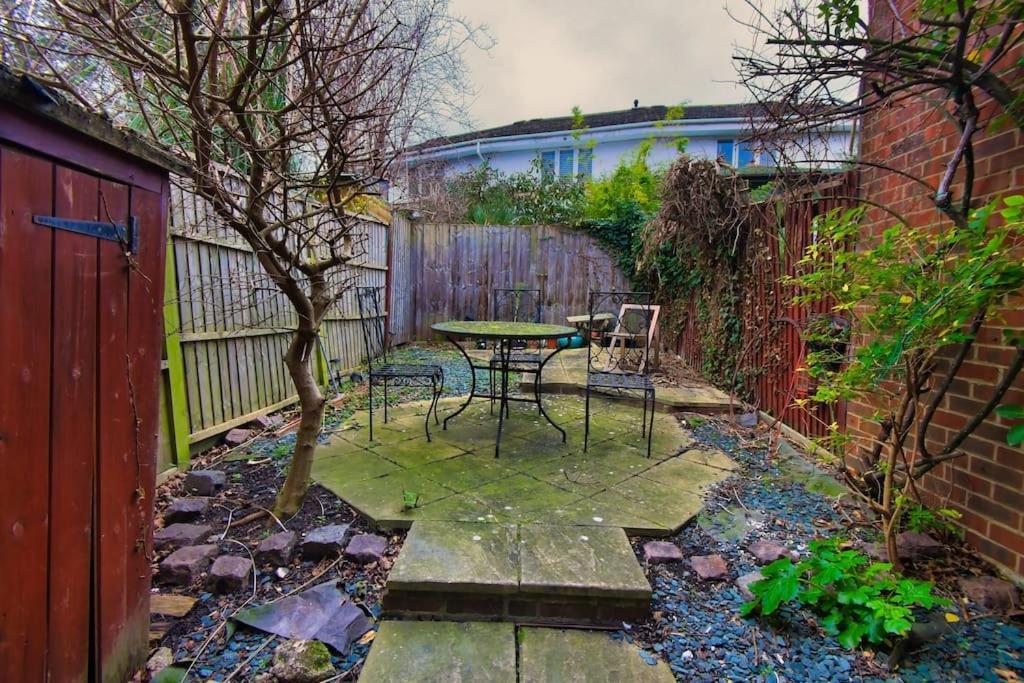 Two Bed House Near Kings Cross Apartamento *