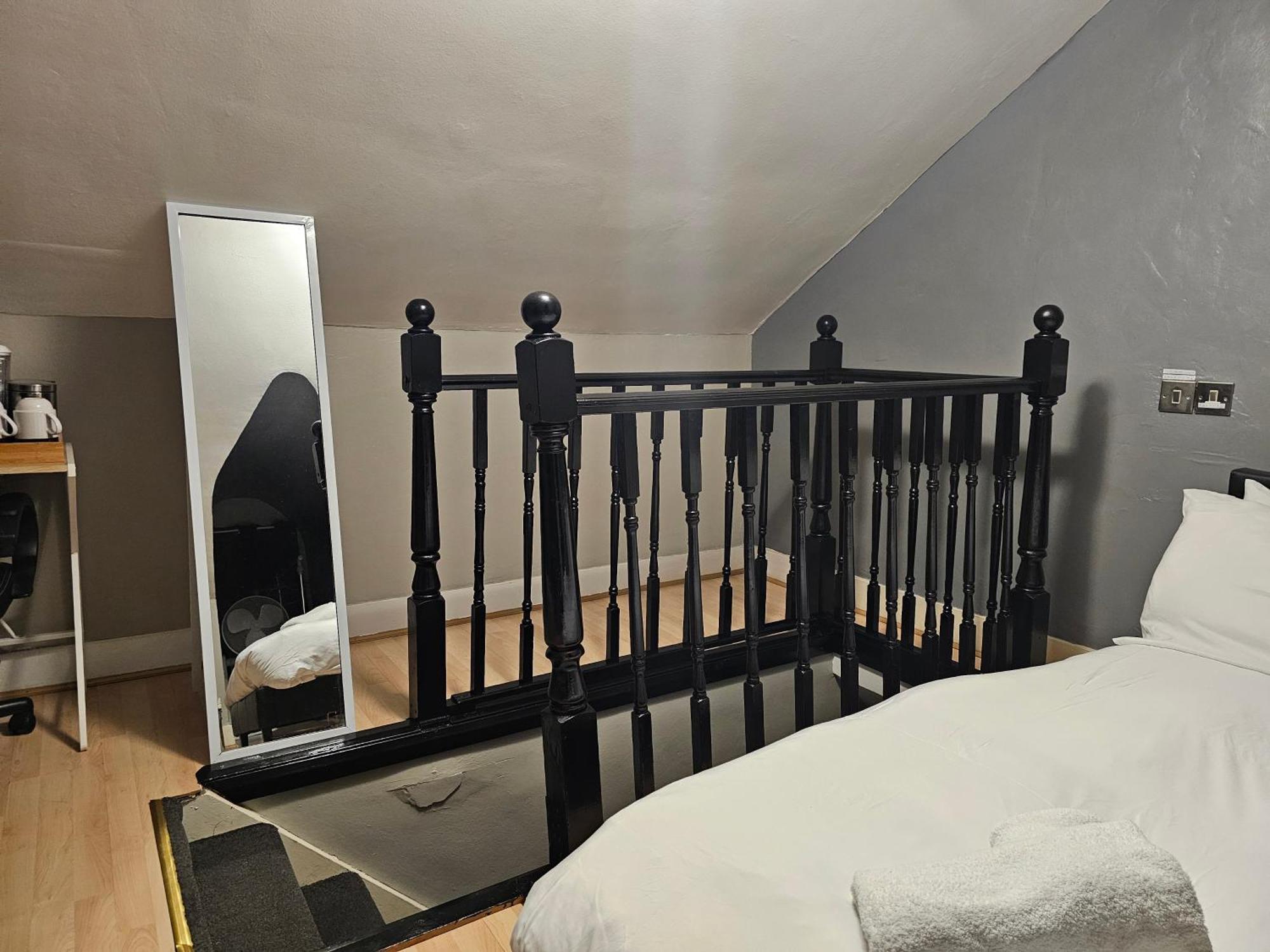 Umbrella Excel Homestay London