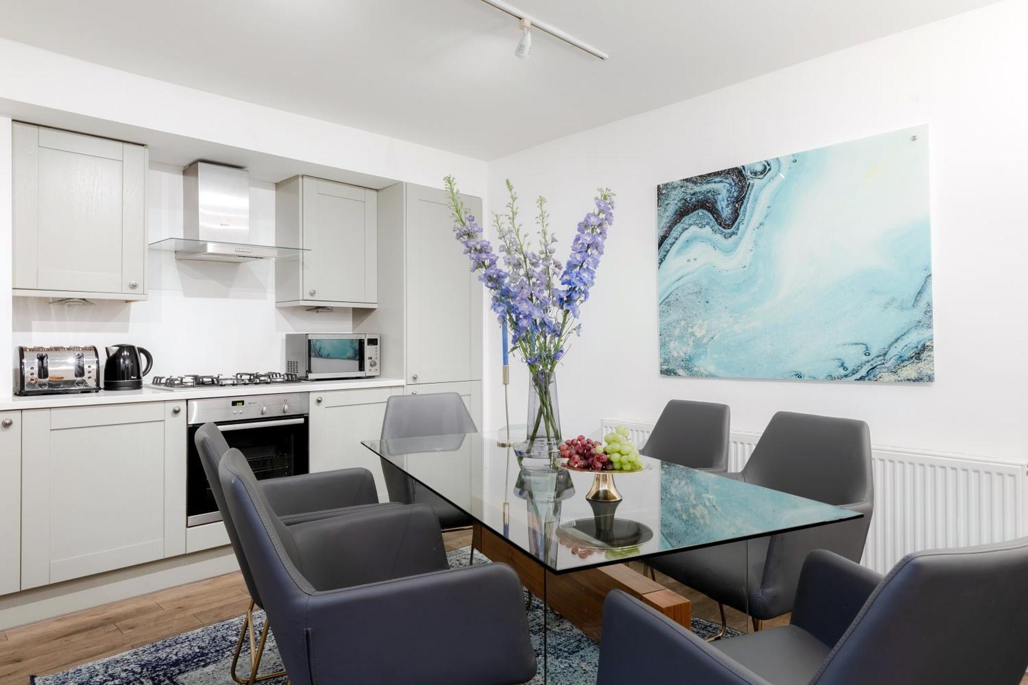 Apartment Rare Find Off Oxford St! Soho 5bed Design House For Xxl Groups London