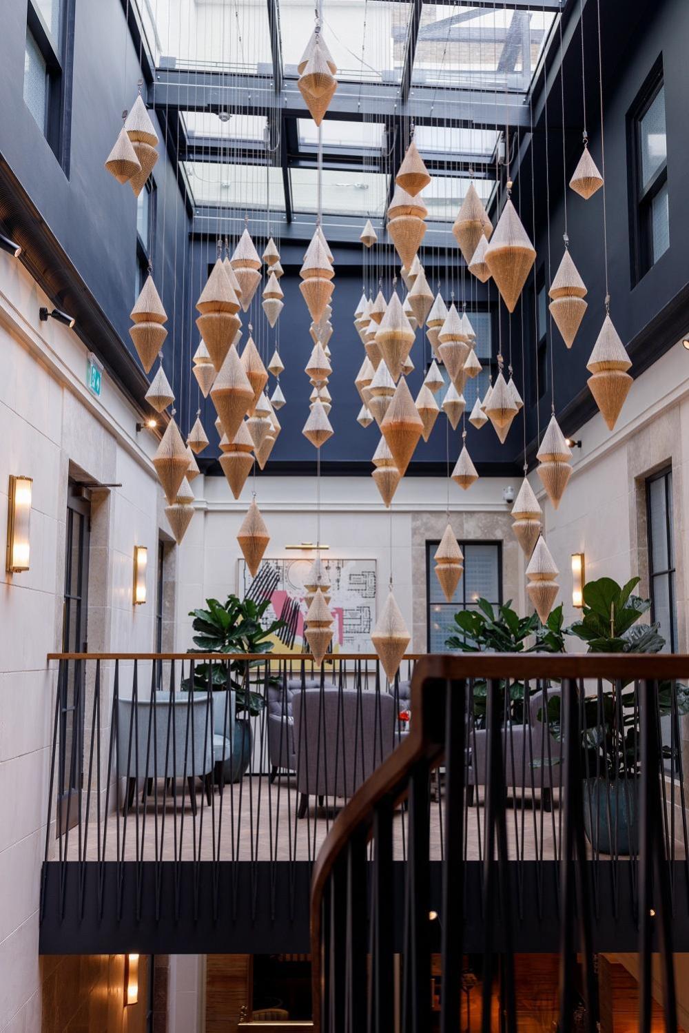 100 Queen's Gate London, Curio Collection By Hilton 5* London