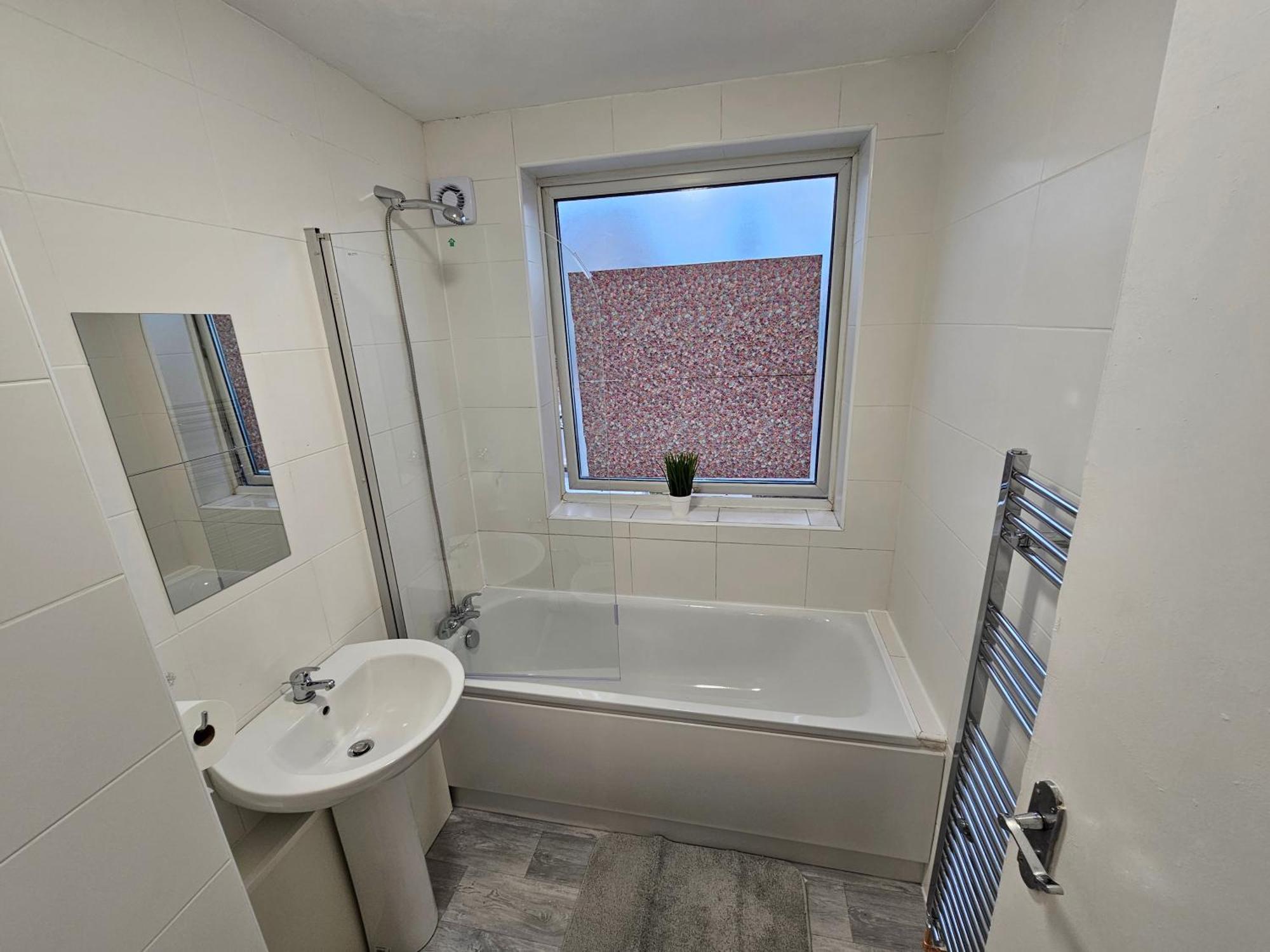 Guest house Mile End *