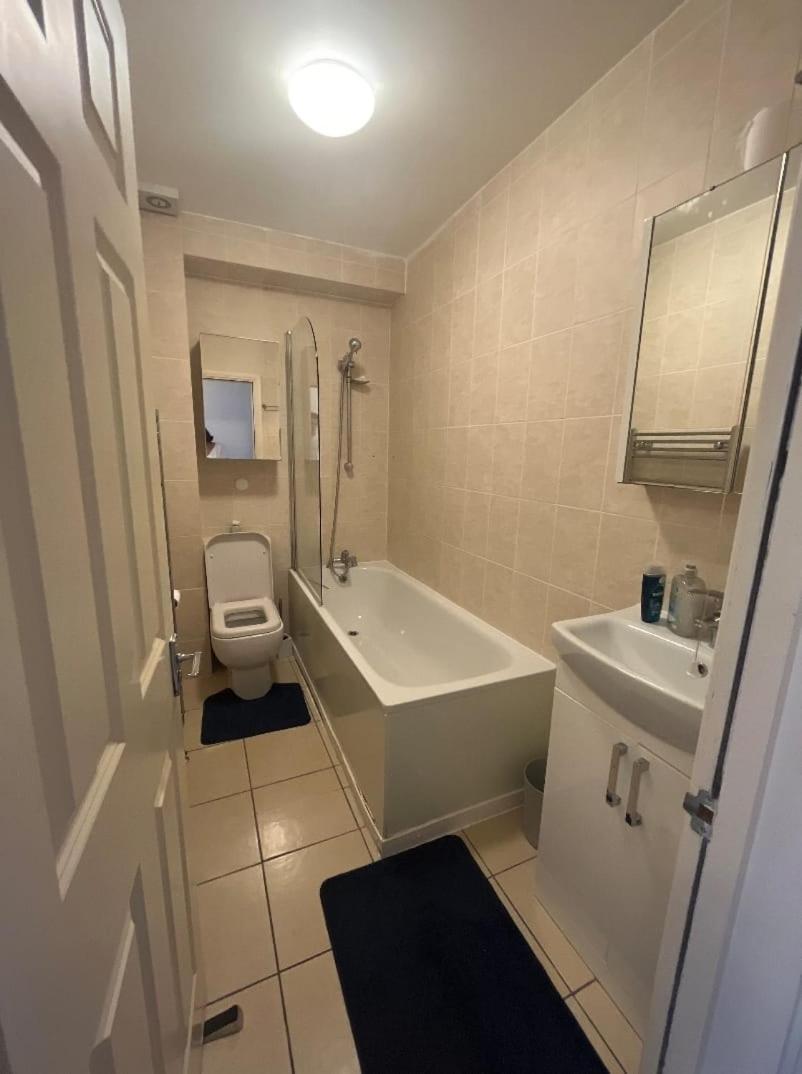 Flat 2, 419 Fulham Apartamento *