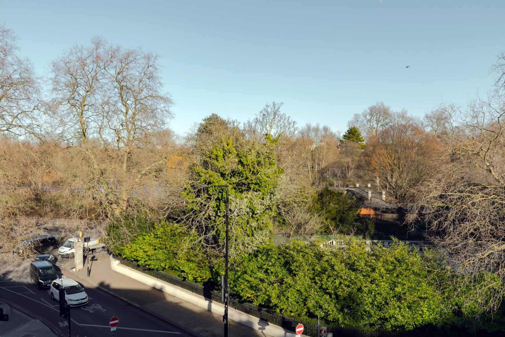 Regent's Park & Baker Street Modern Apartments! * London