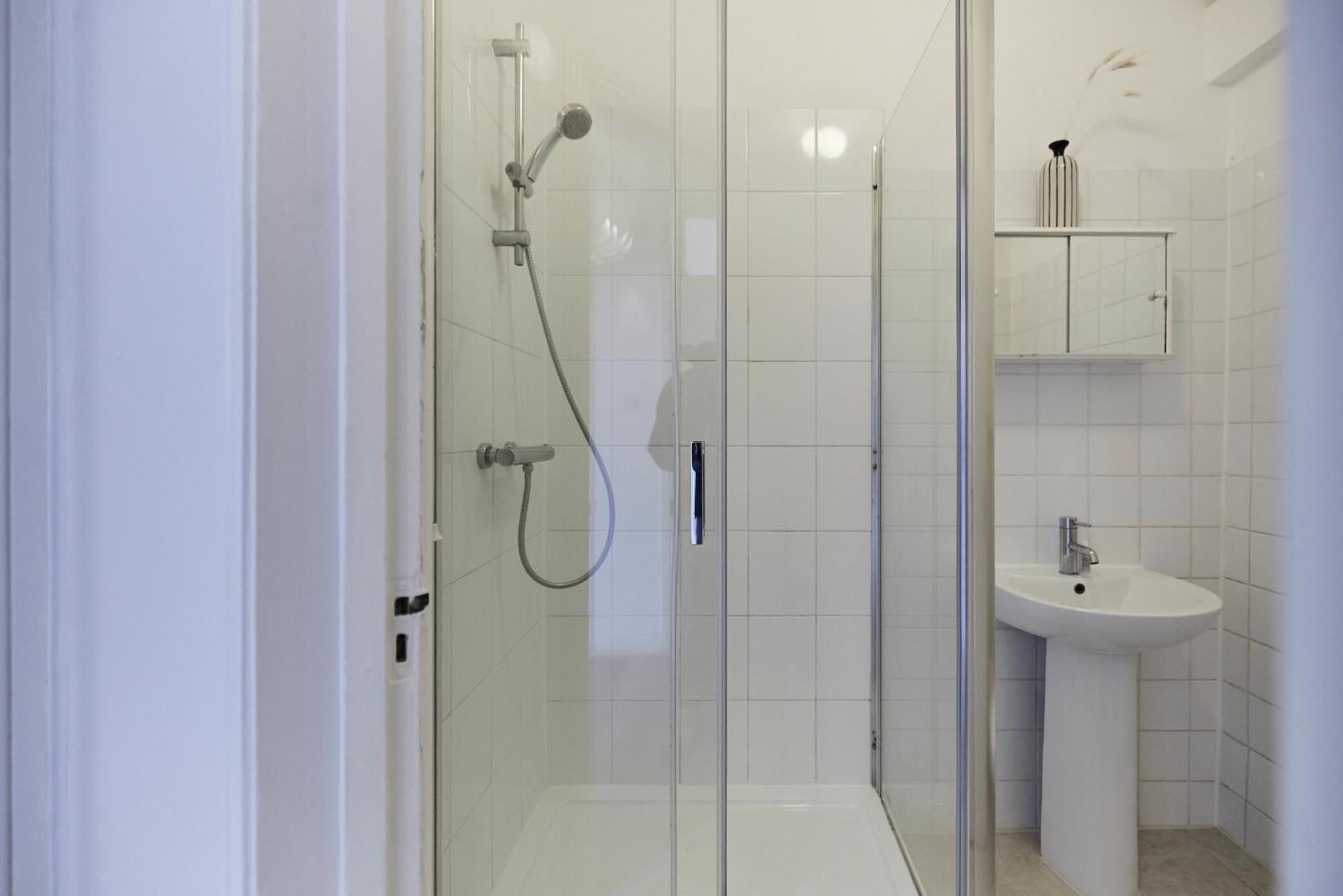 The Shepherd's Bush Place - Lovely 1bdr Flat Apartment London