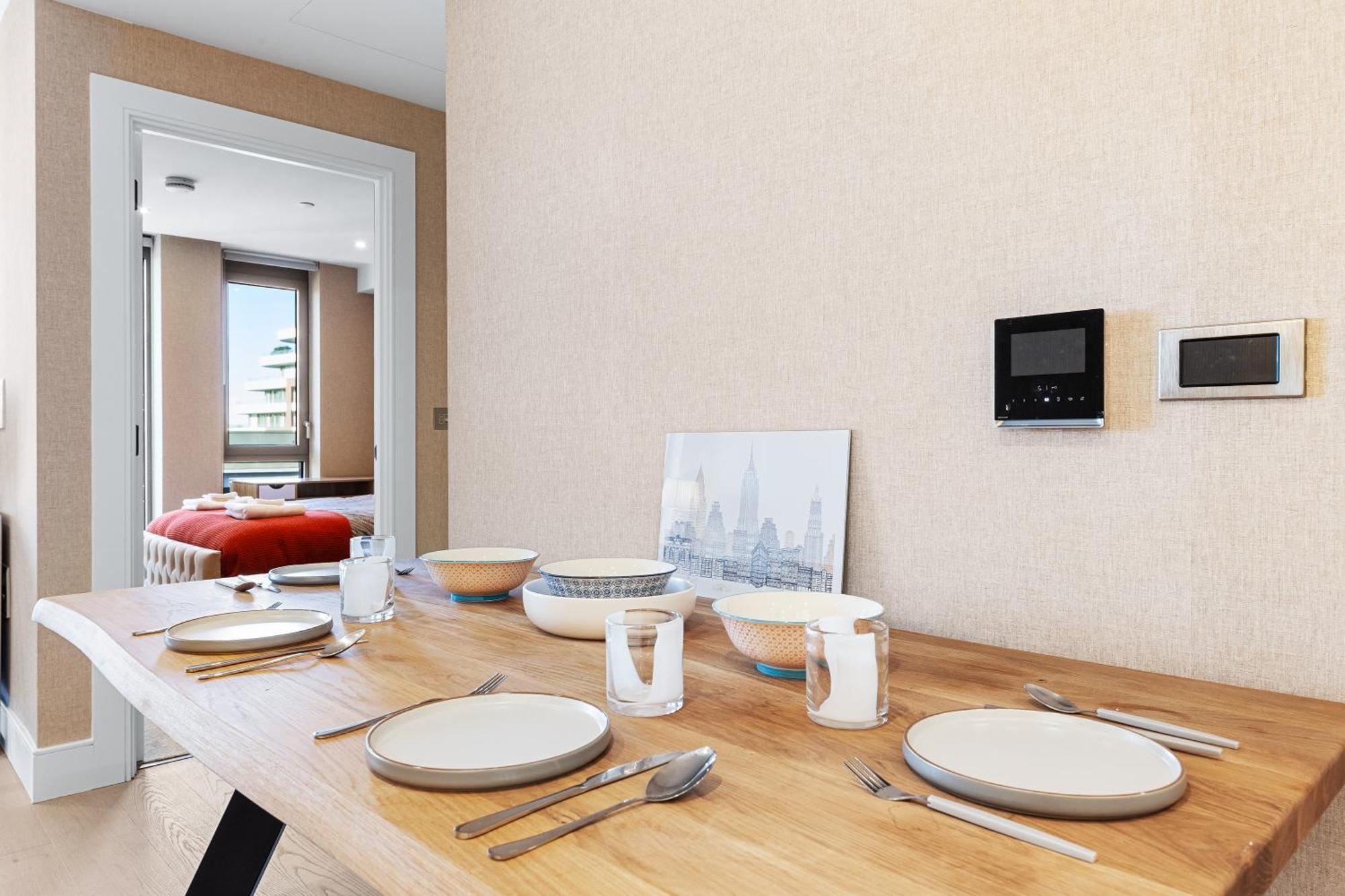 Luxury 1bdr + Balcony - Apartamento *