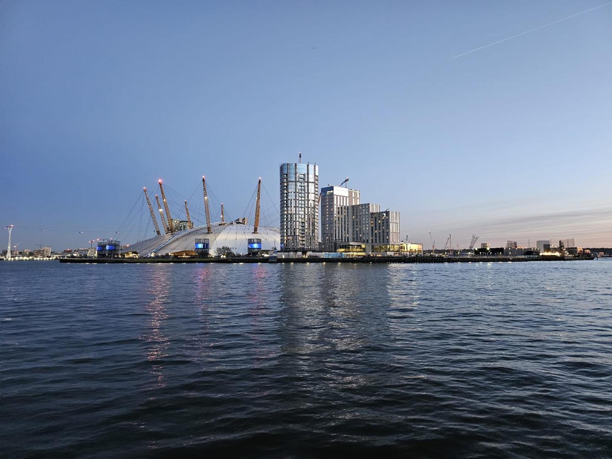 Luxury In Canary Wharf * London