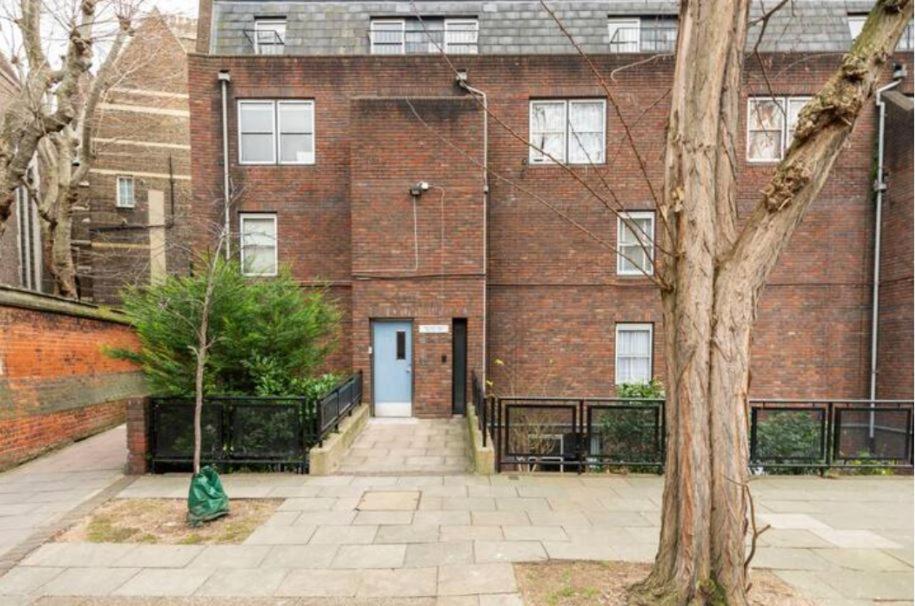Super Beautiful Three Bedroom Londres