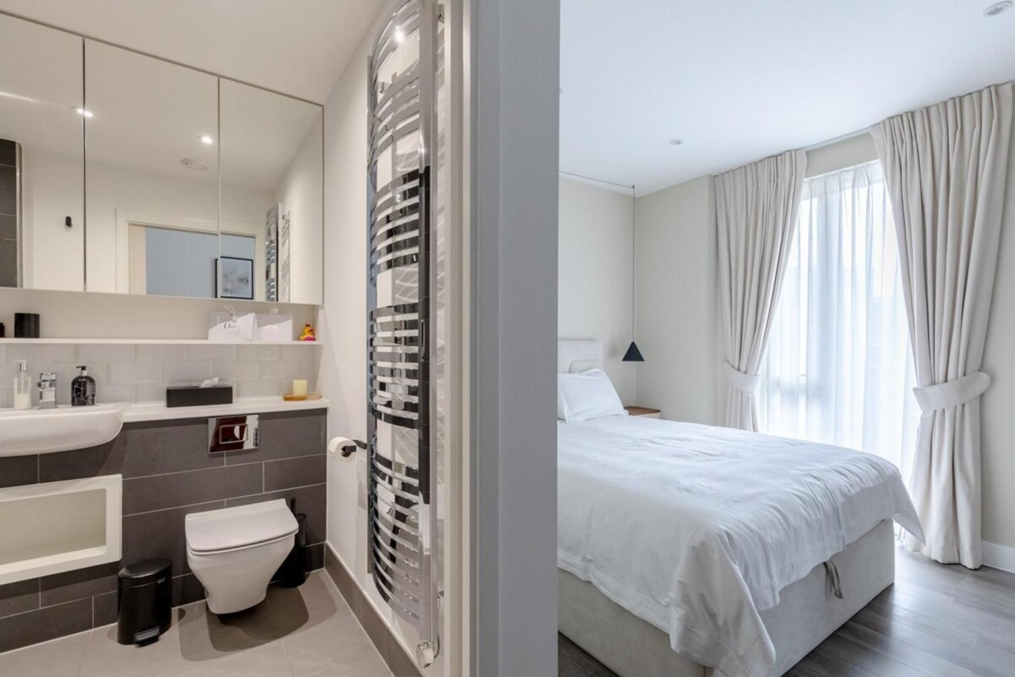Elegant & Serene 2bd Flat Wroof Terrace Hoxton! * London