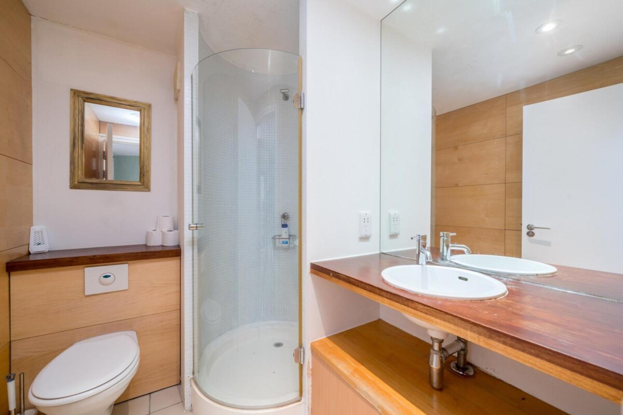 Apartamento Lovely 3bd Flat, Parking, Sleeps Six Close To O2