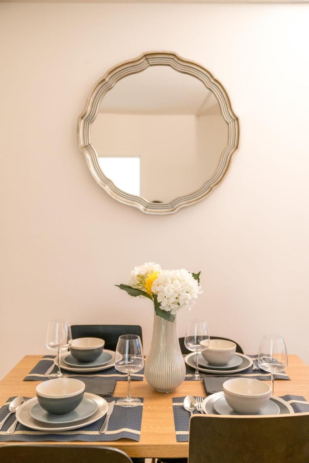 Apartamento Lovely 3bd Flat, Parking, Sleeps Six Close To O2 Londres