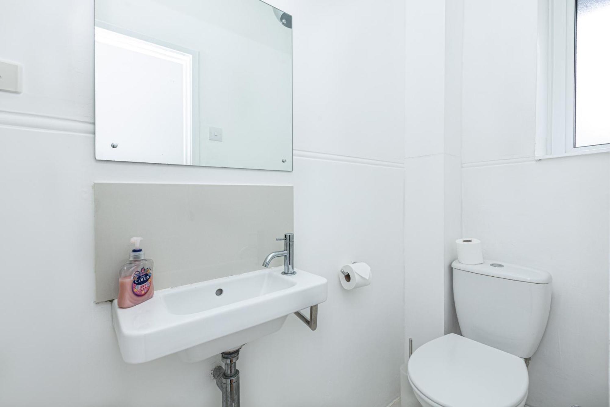 Apartment Bright Modern 1 Bedroom Flat, 5 Min To Vauxhall St