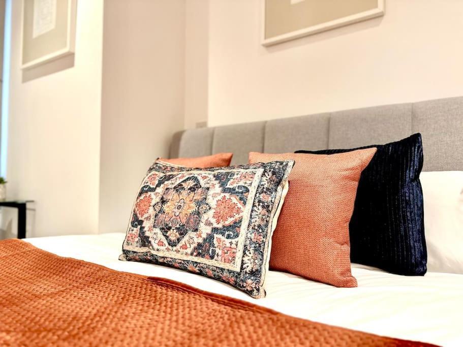 Modern 2 Bedroom In Central Apartamento *