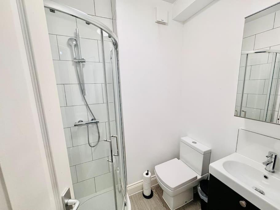 Apartment Lovely 30min To London