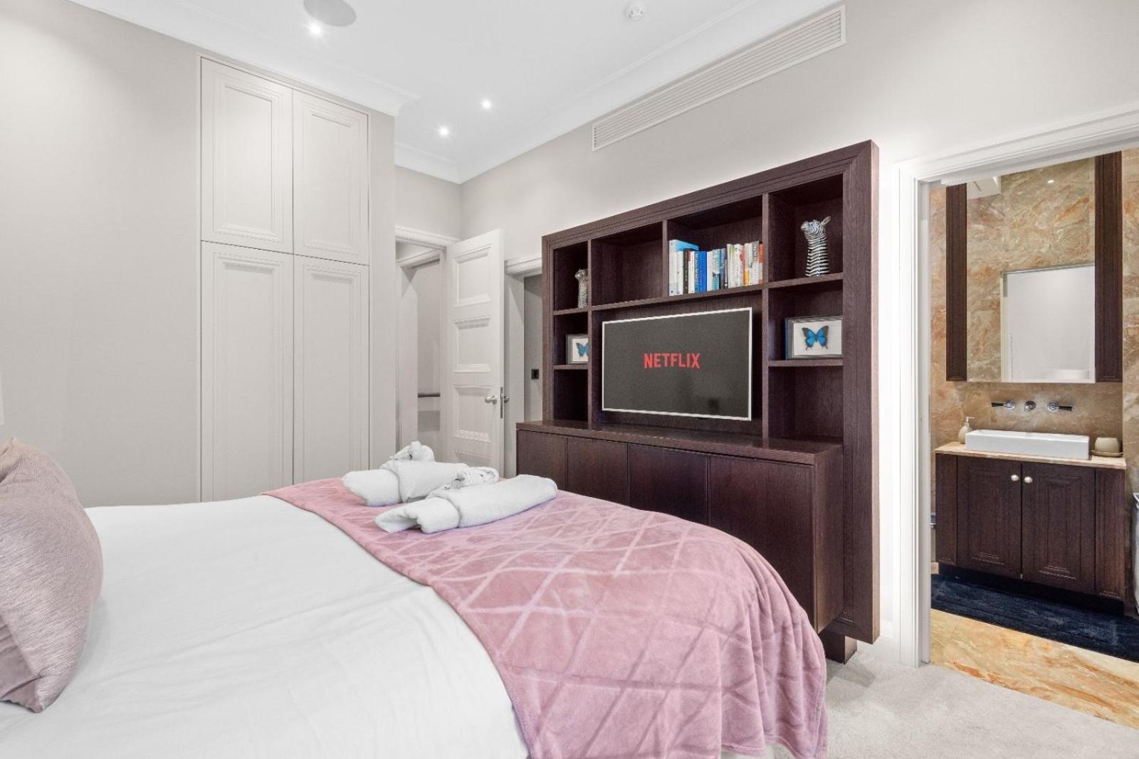 St Park And Westminster Luxury London