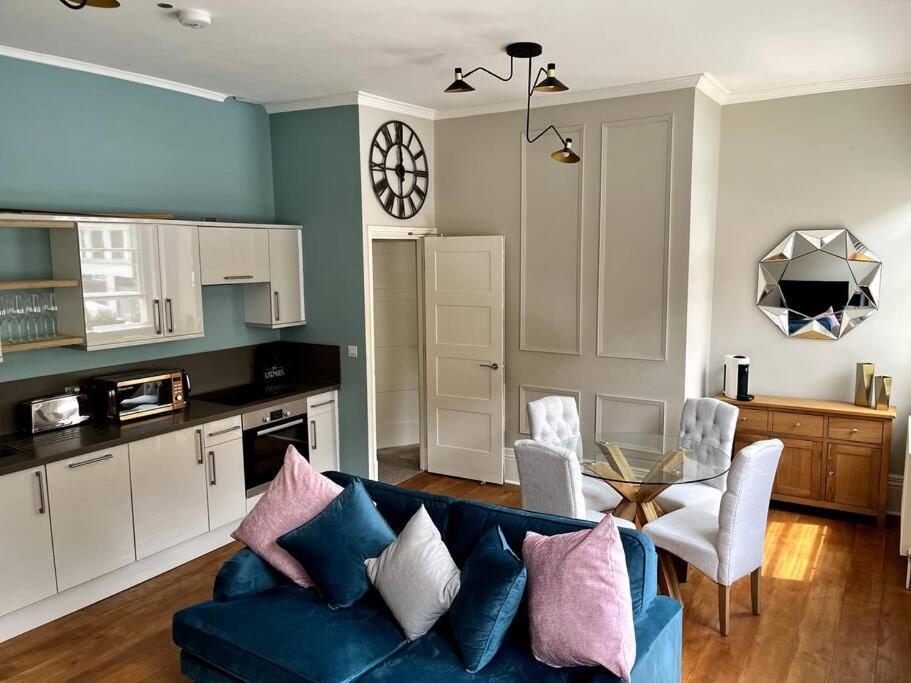 Stunning 2 Bedroom In Marylebone High St London