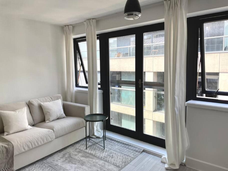3-apartment Complex For Large Group Bookings. Apartment
