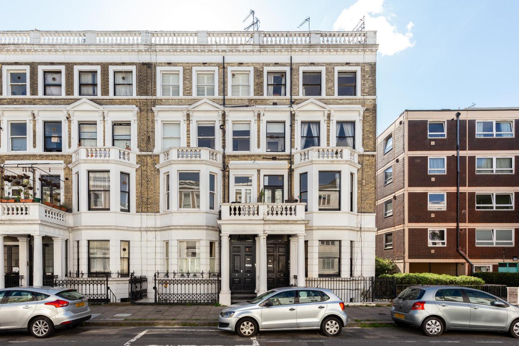 The Kensington Apartment *