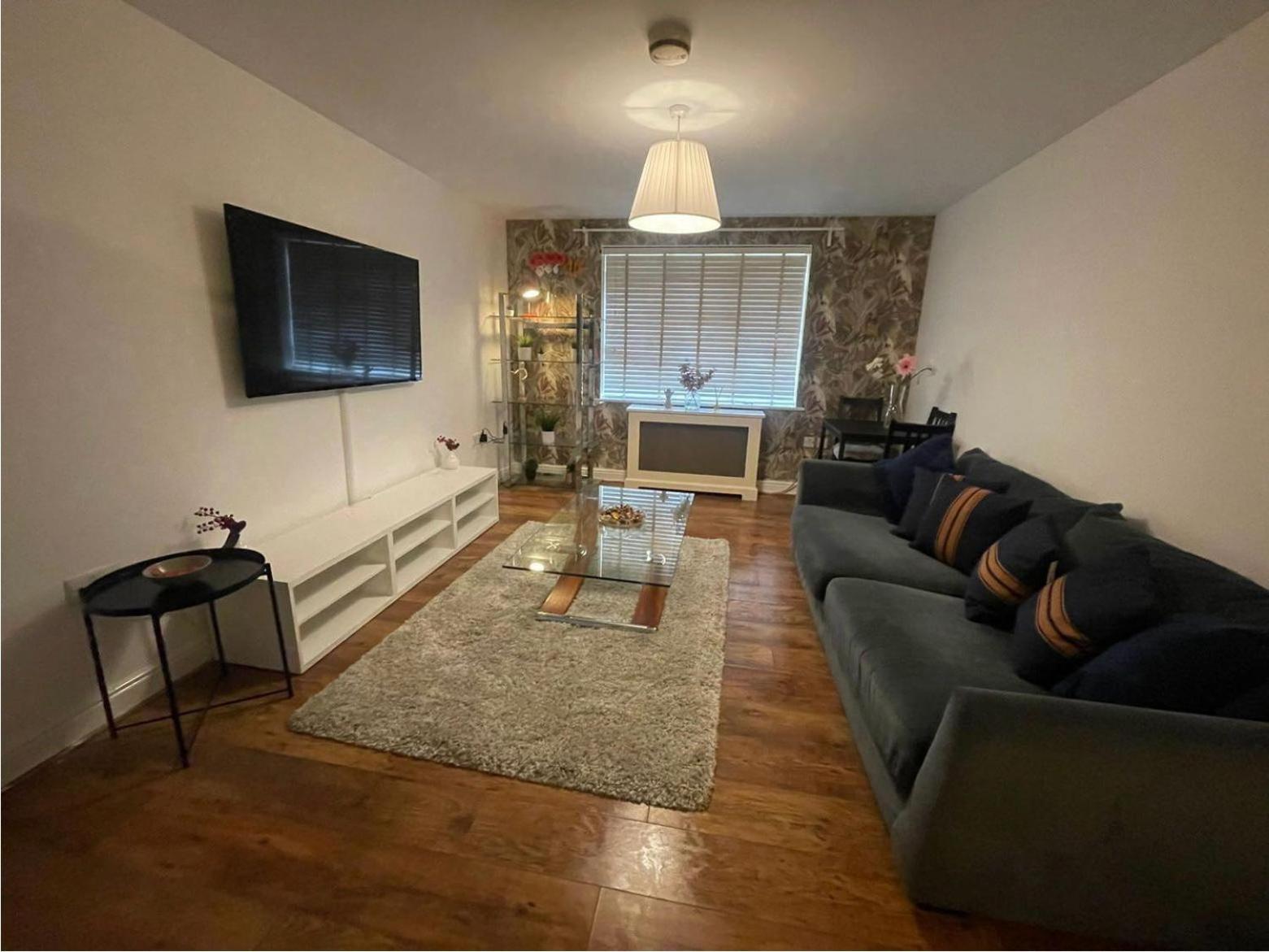 Woolwich 2bedroom *
