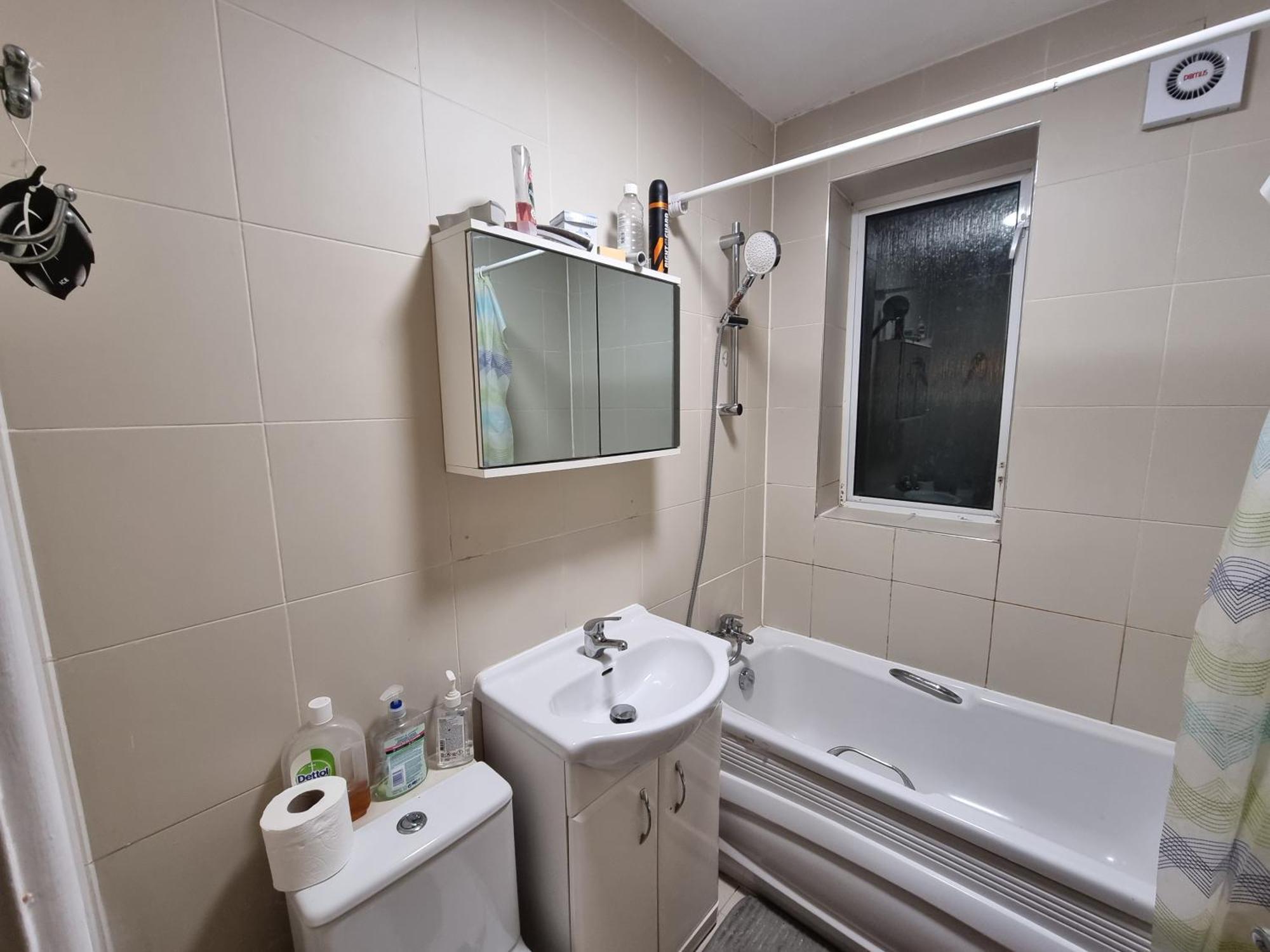 Whole In City Centre Apartamento Londres