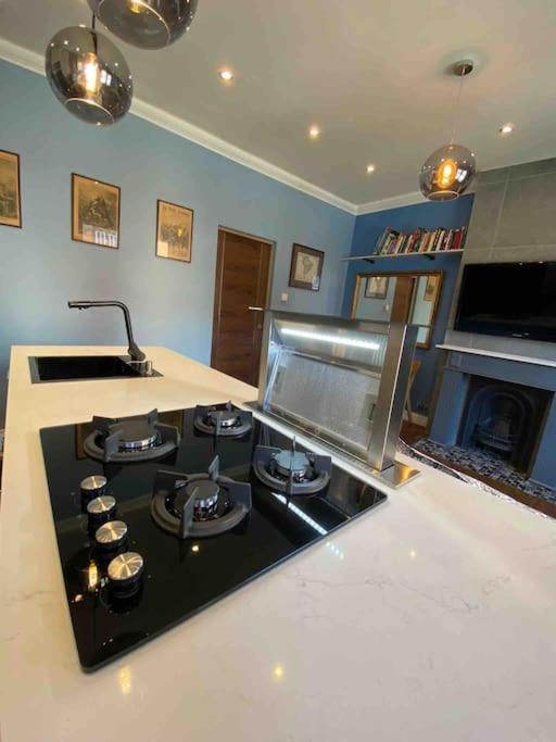 Prime Location, 5* Marylebone: Gem Apartment *