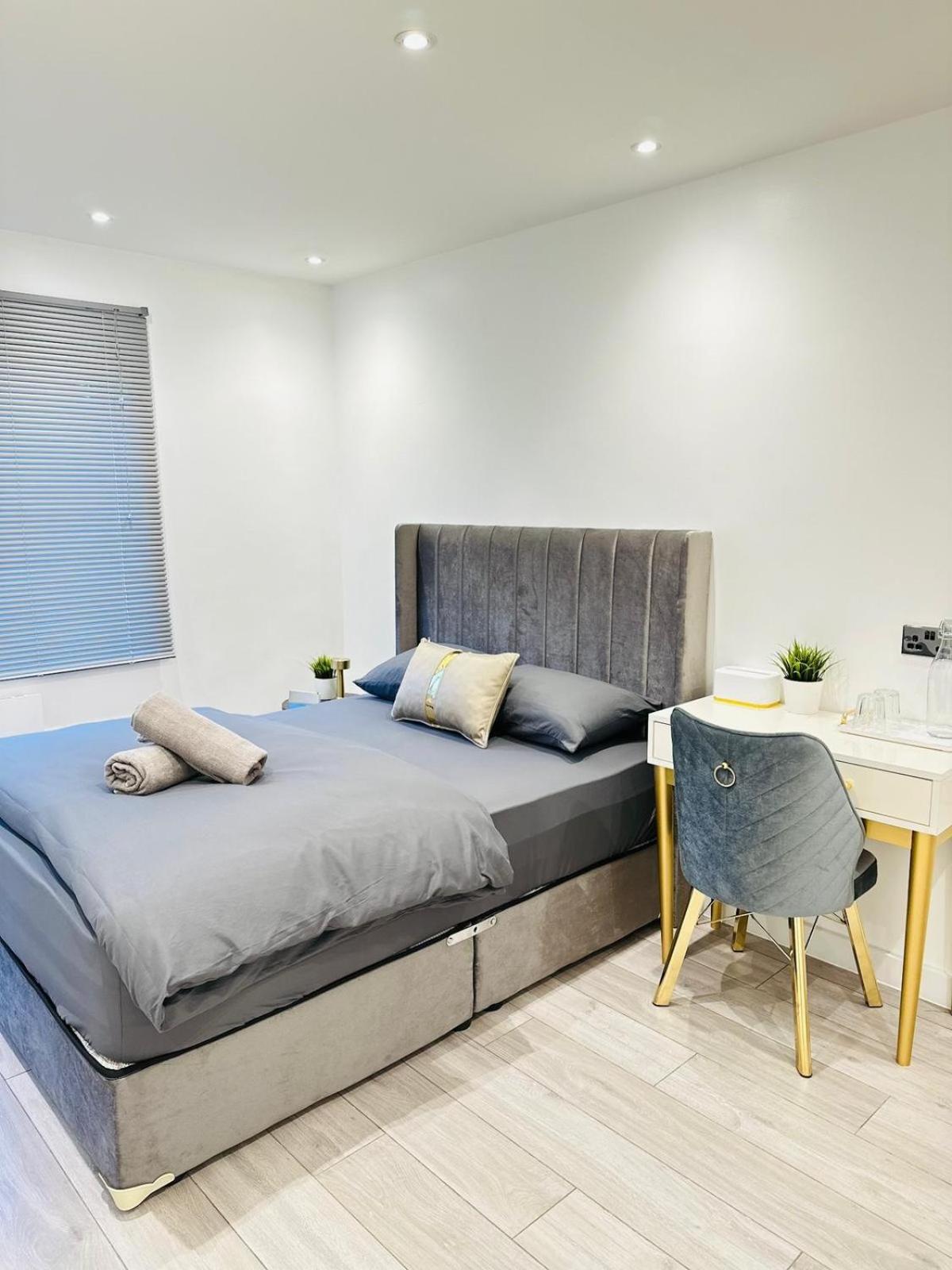 Brick Lane Apartment