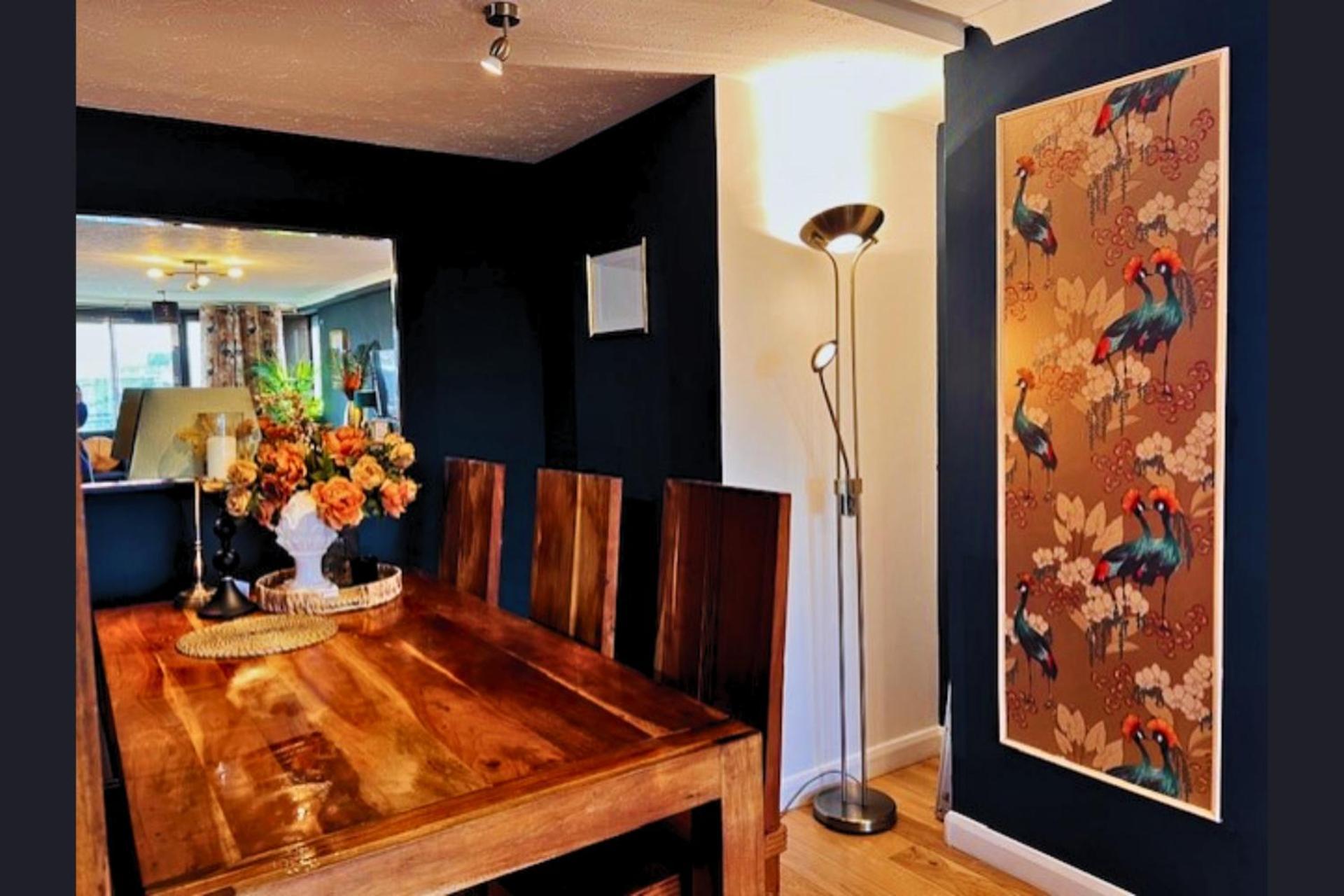 The Kensington Retreat Apartment