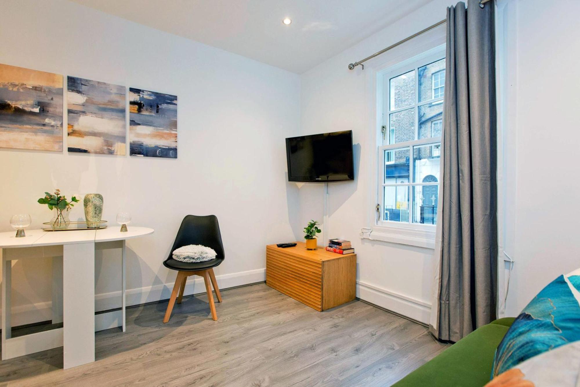 Marylebone 2 Bed Near Harley St & Regents Park * London