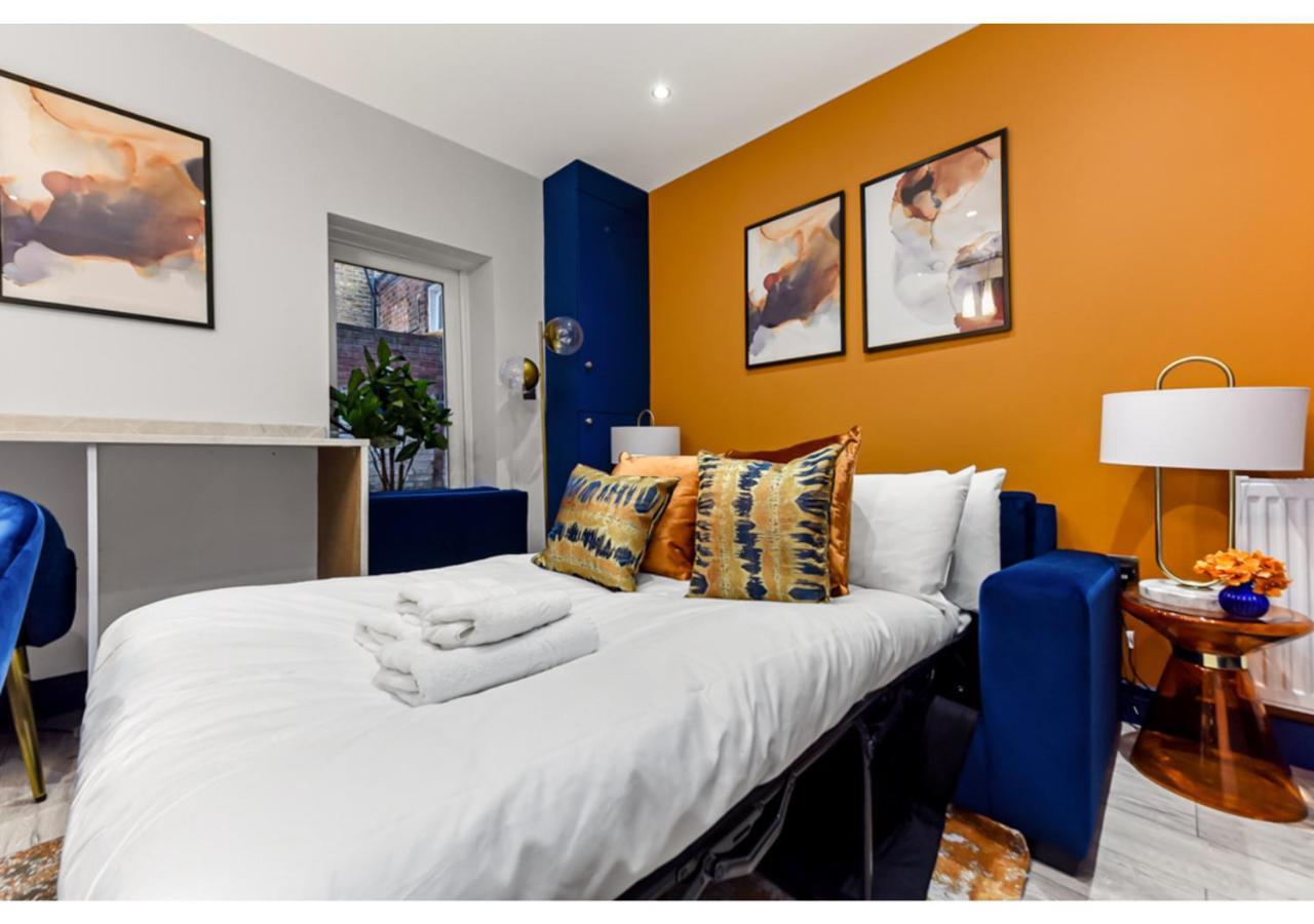 Palatial Style House Secs To Lovely River Walk Apartment *