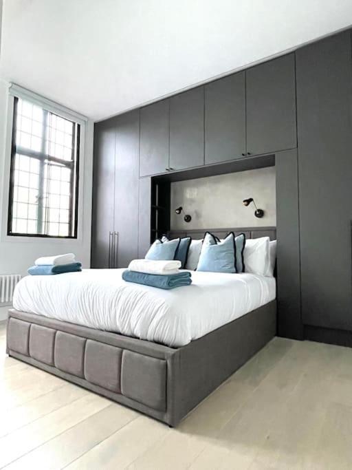 & Stylish 2 Bedroom Apartamento
