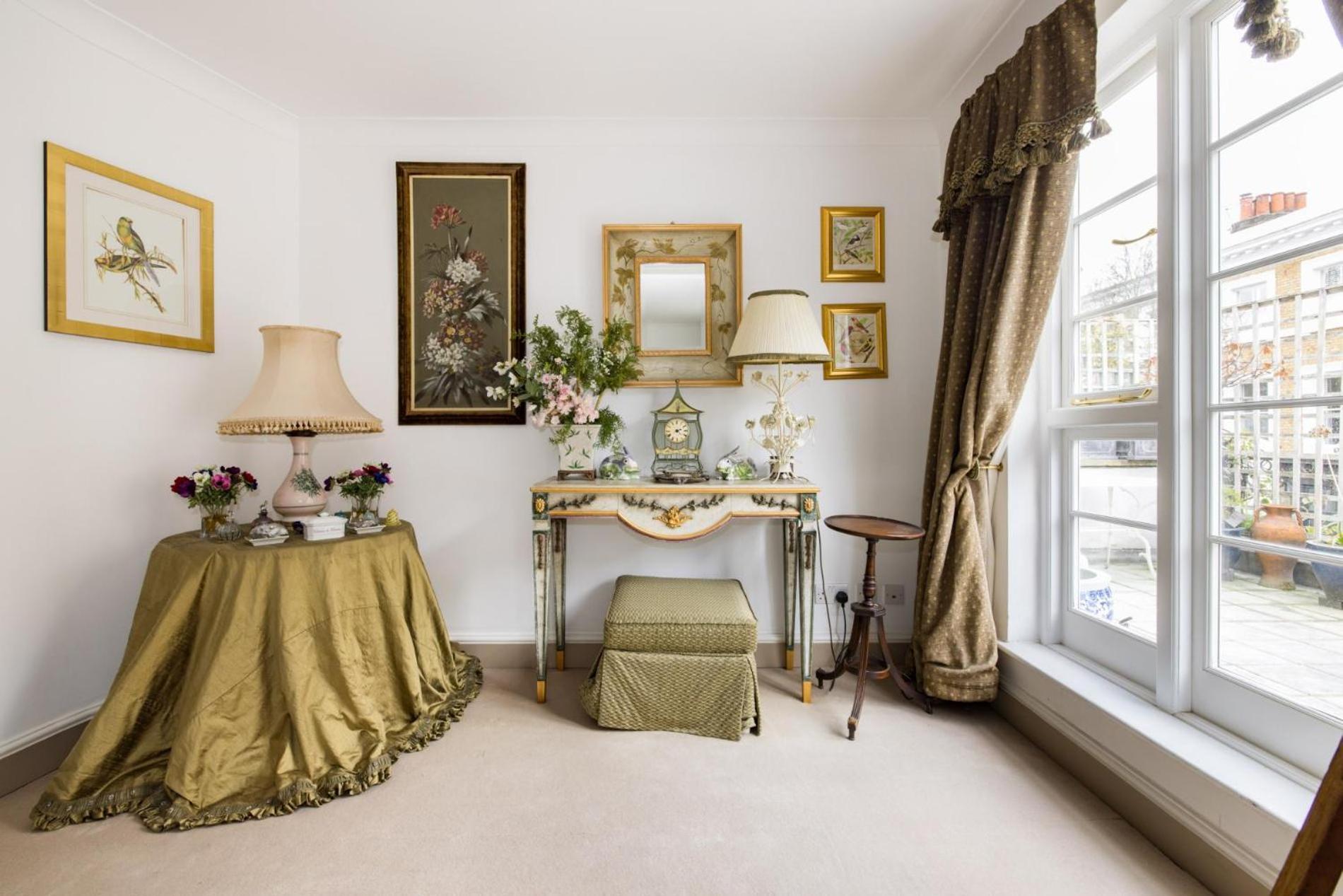 The Chelsea Flower - 1 Bedroom With Terrace In Chelsea Apartment London