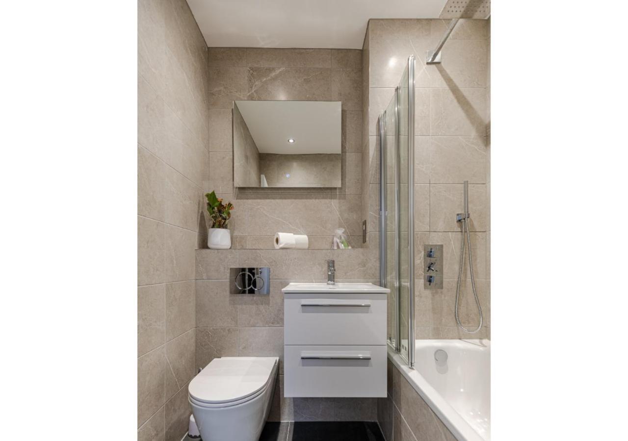 Simply Perfect 2br 2bt Apartment *