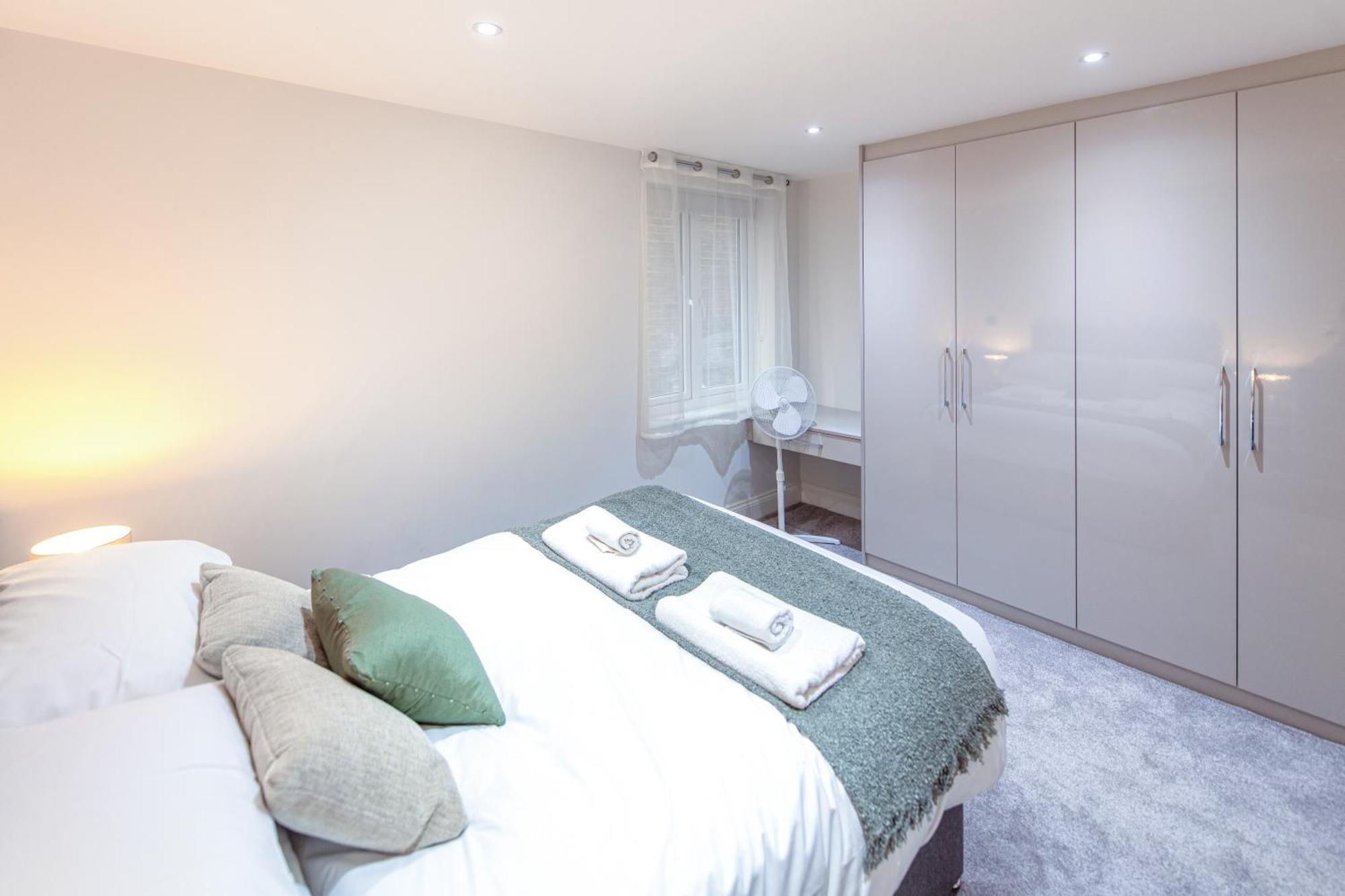 Aparthotel Ealing Residency *