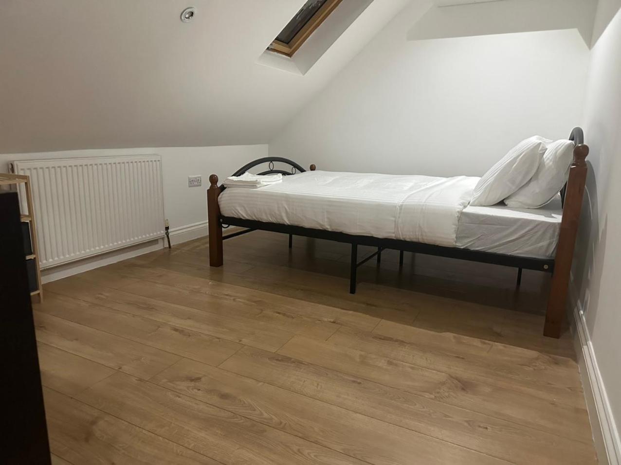 Tran Uk Homestay London