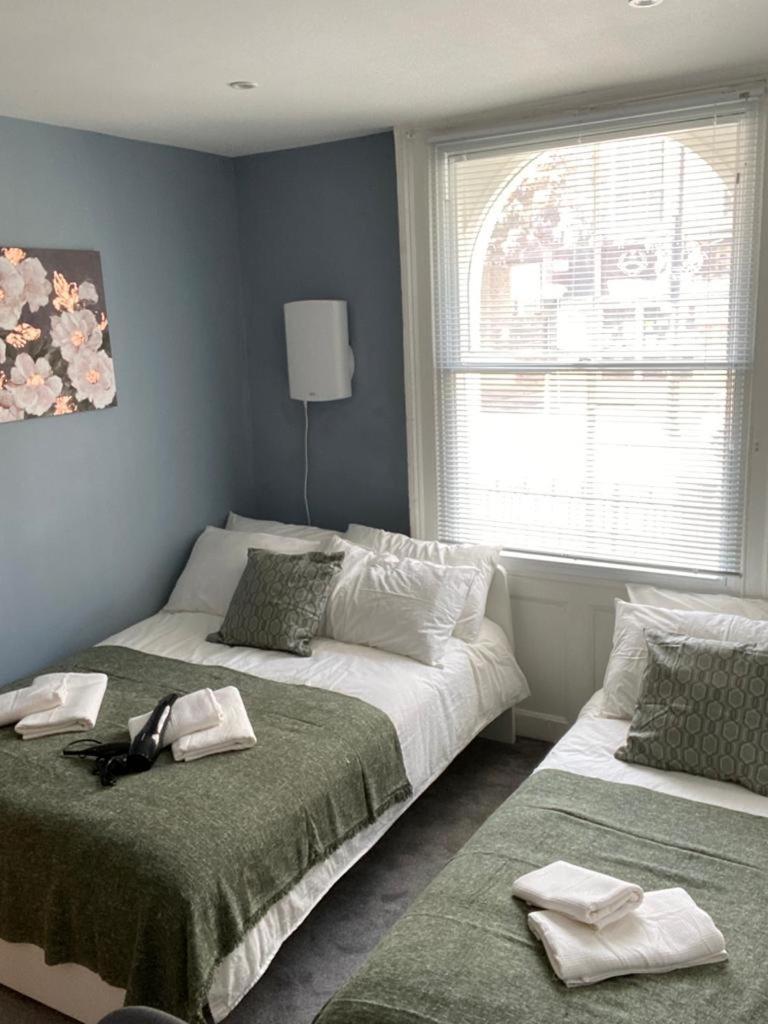 Comfy Private Bedrooms Near Euston, London