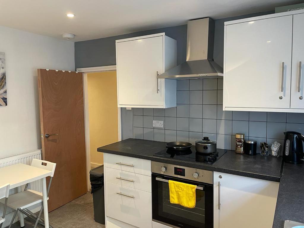 Comfy Private Bedrooms Near Euston, Privatunterkunft