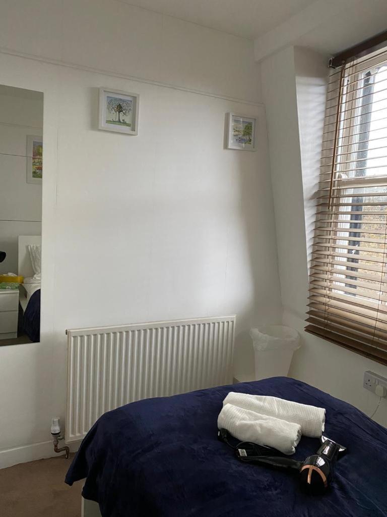 Privatunterkunft Private Bedrooms In Camden Town, *