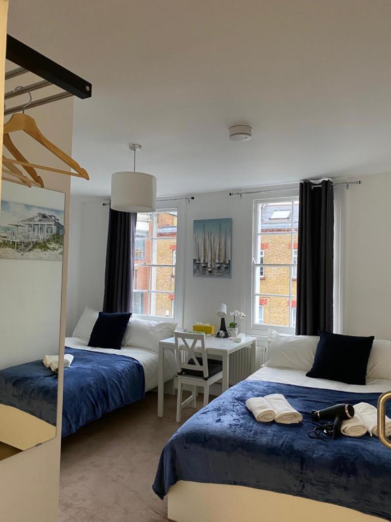 Privatunterkunft Private Bedrooms In Camden Town, *