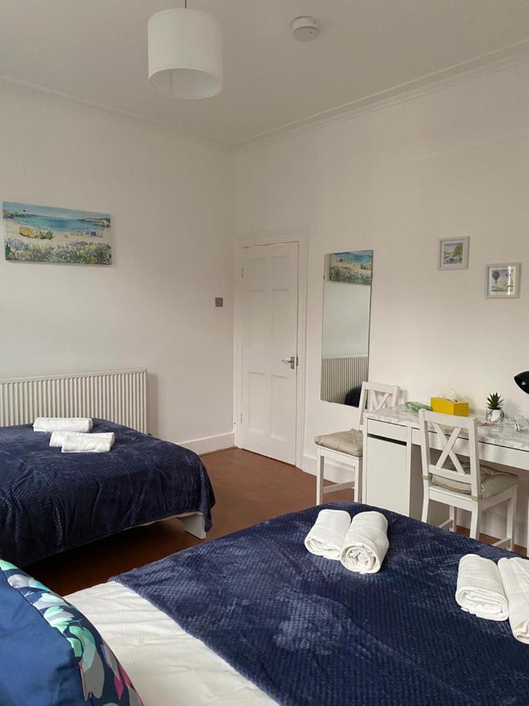 Private Bedrooms In Camden Town, London